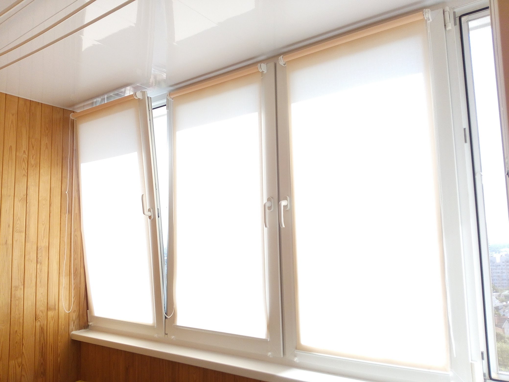 Рулонные шторы на балкон купить по цене от руб в Москве в интернет-магазине